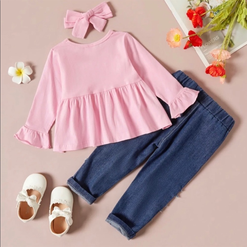 🆕🌷Girls Pink Floral 2 Piece Distressed Patch Jean Set with Pink Headband - Picture 2 of 3